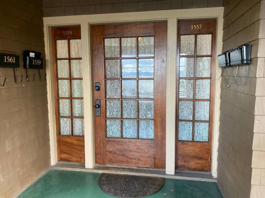 Historic Downtown Riverview Flat, No 3