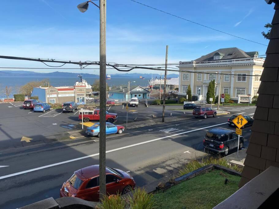 Historic Downtown Riverview Flat, No 3 Apartment Astoria